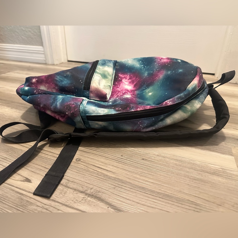 HotStyle Galaxy Print Backpack Spacious Durable School Travel Bag - Picture 4 of 5